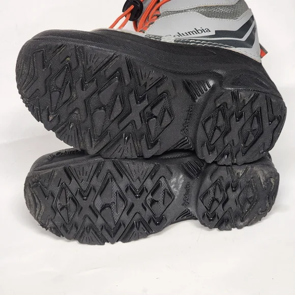 Kids/Youth Columbia Waterproof Winter Boots - Picture 8 of 9